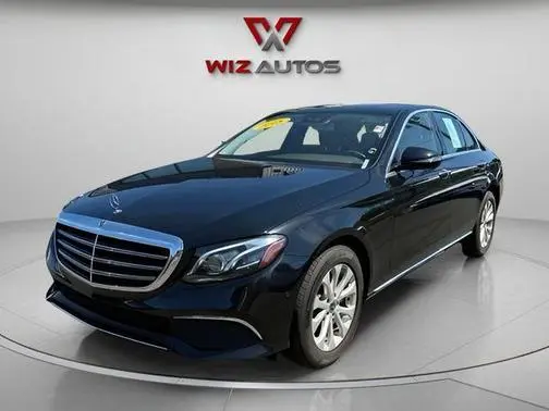 2018 Mercedes-Benz E-Class E 300 AWD photo