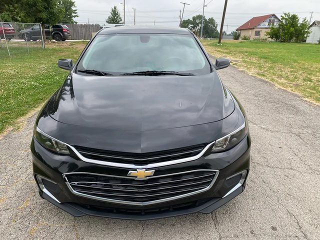 2017 Chevrolet Malibu LT FWD photo