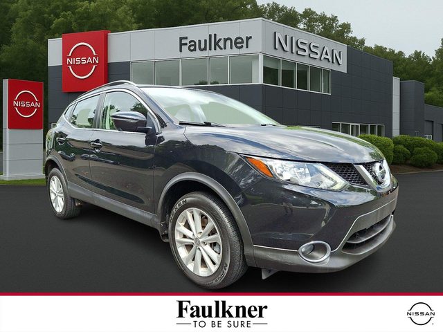 2017 Nissan Rogue Sport SV FWD photo