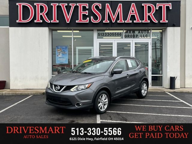 2017 Nissan Rogue Sport SV AWD photo