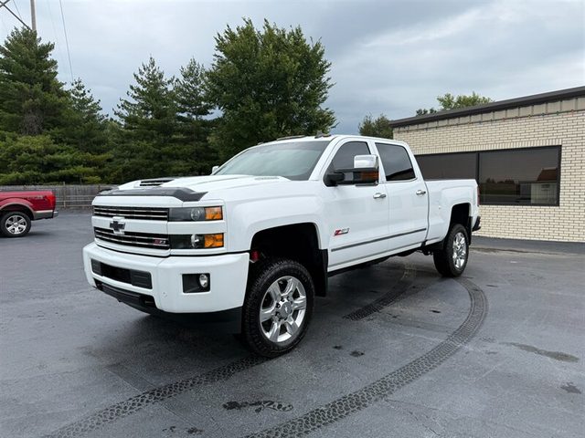 2018 Chevrolet Silverado 2500HD LTZ 4WD photo
