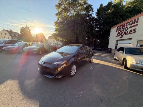 2018 Toyota Corolla LE FWD photo