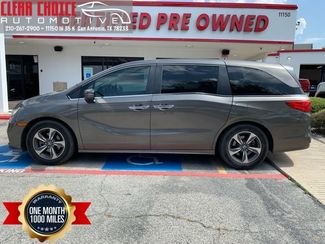 2018 Honda Odyssey Touring FWD photo