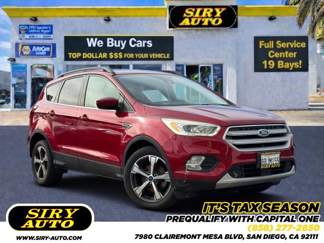 2018 Ford Escape SEL FWD photo