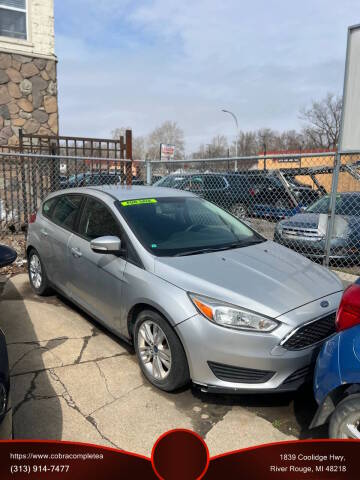 2015 Ford Focus SE FWD photo