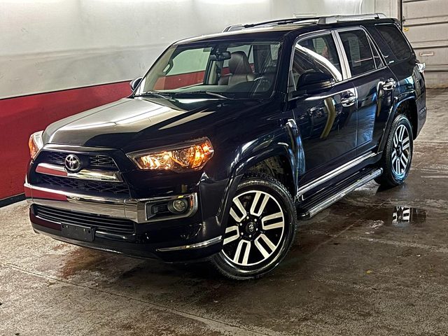 2018 Toyota 4Runner Limited 4WD photo