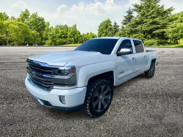 2018 Chevrolet Silverado 1500 High Country 4WD photo