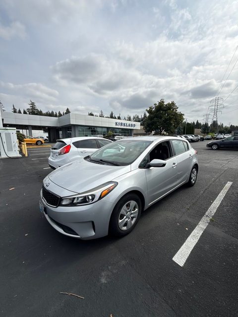 2017 Kia Forte LX FWD photo