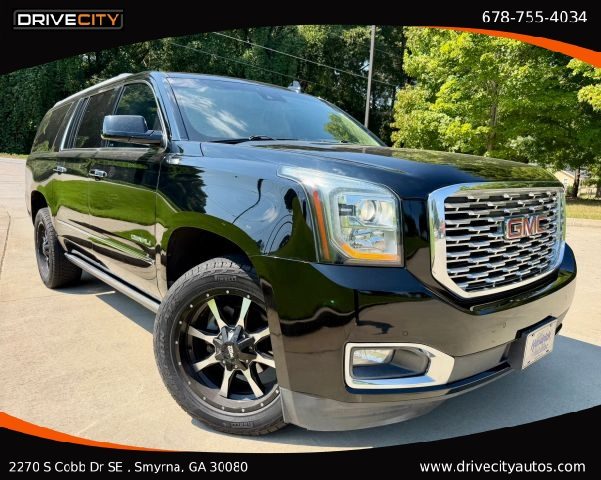 2018 GMC Yukon XL Denali RWD photo