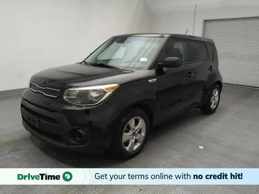 2017 Kia Soul Base FWD photo
