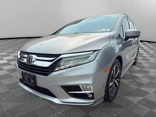 2018 Honda Odyssey Elite FWD photo