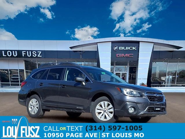 2018 Subaru Outback Premium AWD photo
