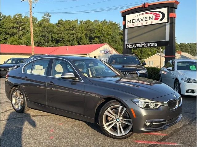 2018 BMW 3 Series 330i RWD photo