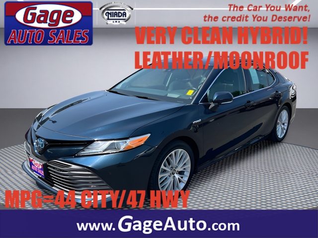 2018 Toyota Camry Hybrid XLE FWD photo