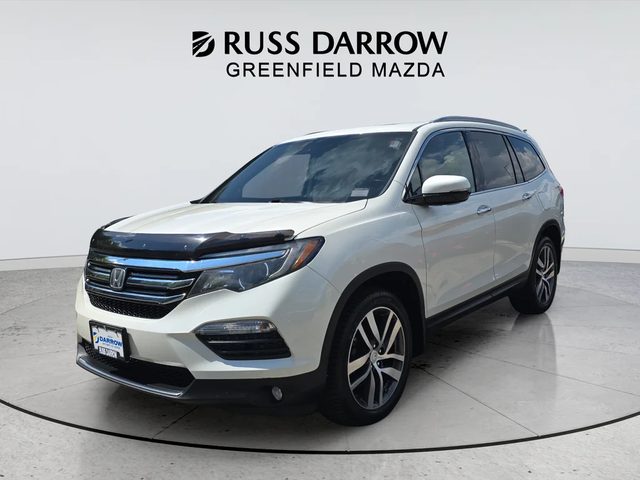 2016 Honda Pilot Touring AWD photo