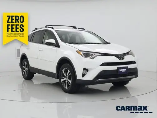 2018 Toyota RAV4 XLE AWD photo