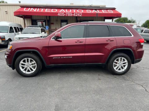 2018 Jeep Grand Cherokee Laredo E RWD photo