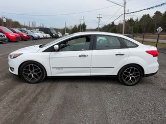 2017 Ford Focus SEL FWD photo