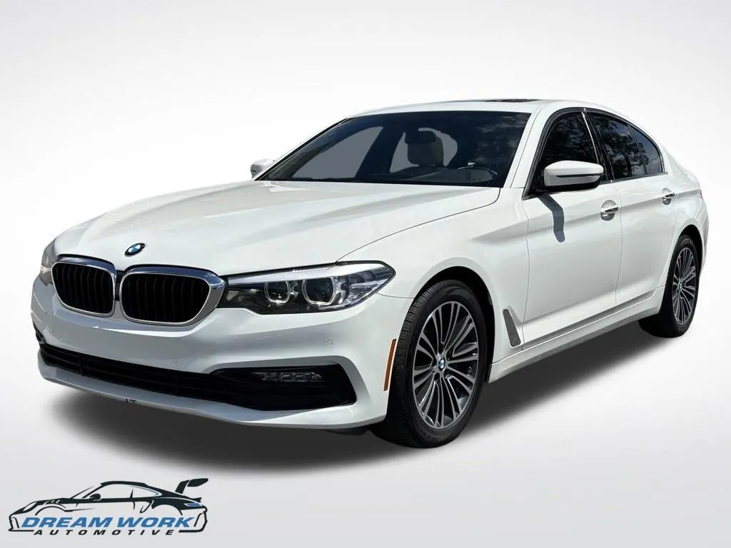 2018 BMW 5 Series 530i RWD photo