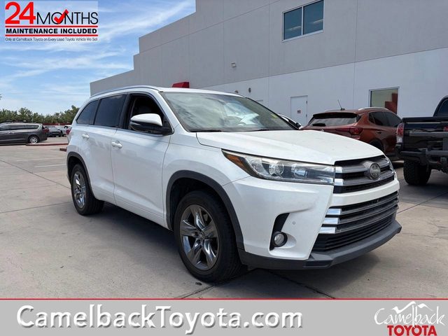 2017 Toyota Highlander Limited Platinum FWD photo