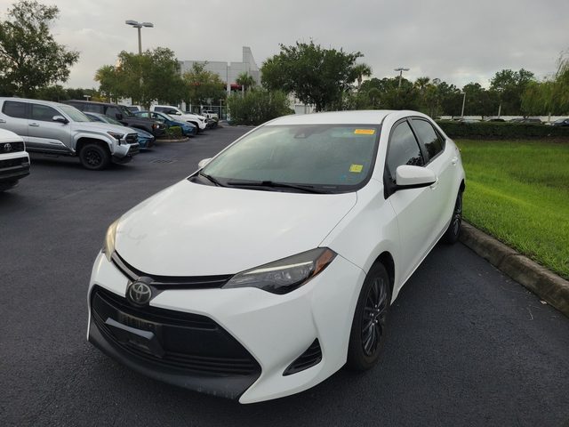 2018 Toyota Corolla LE FWD photo