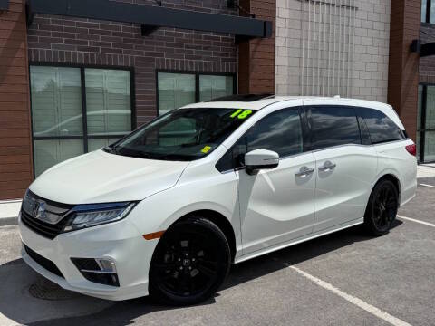 2018 Honda Odyssey Elite FWD photo