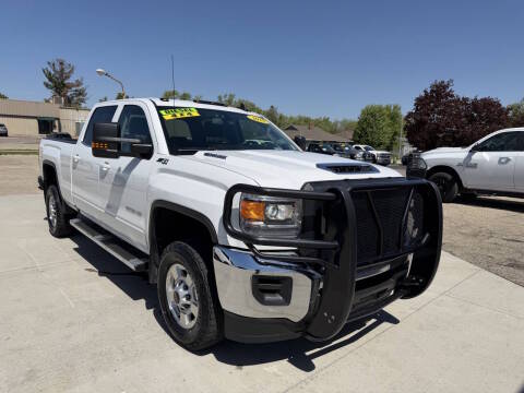 2018 GMC Sierra 2500HD SLE 4WD photo