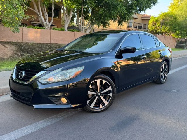 2018 Nissan Altima 2.5 SR FWD photo
