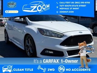2017 Ford Focus ST FWD photo