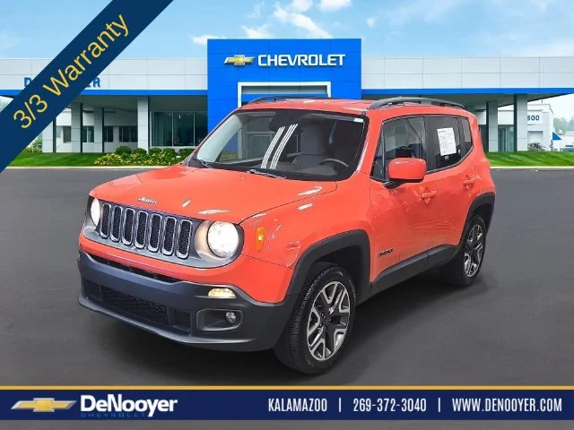 2017 Jeep Renegade Latitude 4WD photo