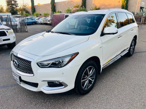 2018 Infiniti QX60 AWD photo