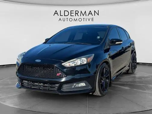 2017 Ford Focus ST FWD photo