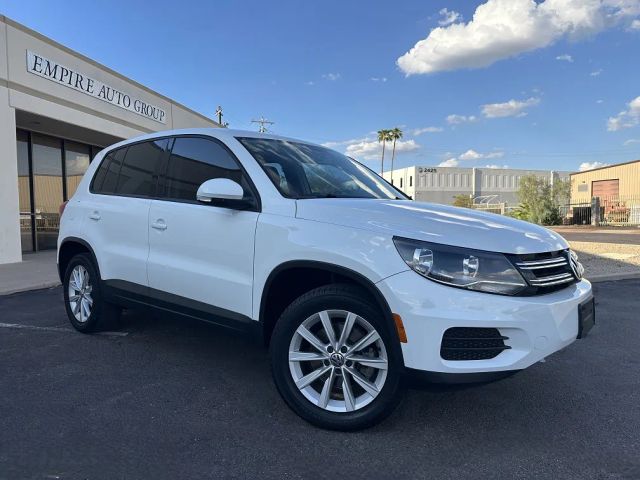 2017 Volkswagen Tiguan  FWD photo