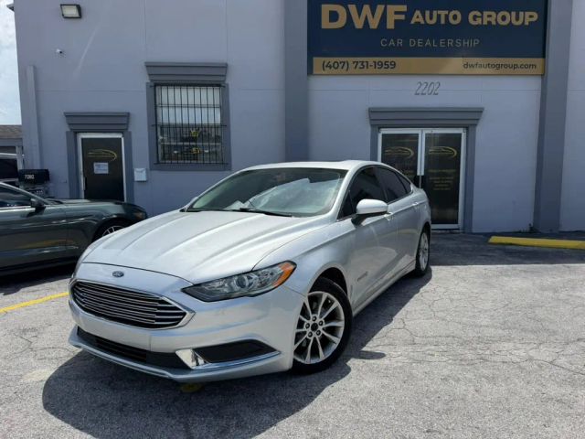 2017 Ford Fusion Hybrid SE FWD photo