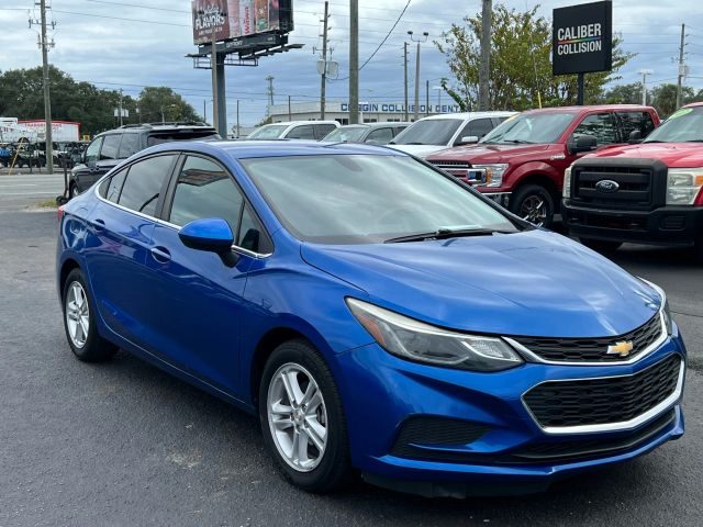 2018 Chevrolet Cruze LT FWD photo