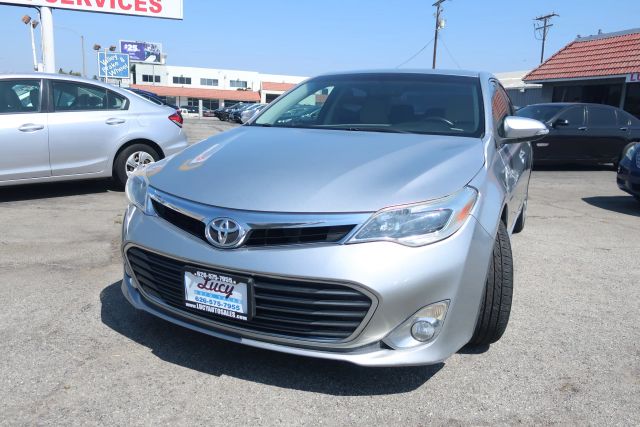 2015 Toyota Avalon XLE Touring FWD photo