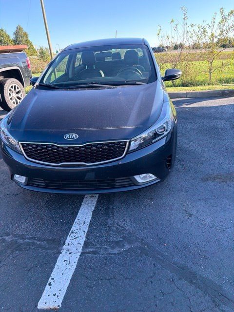 2017 Kia Forte EX FWD photo