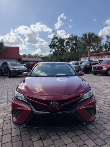2018 Toyota Camry SE FWD photo