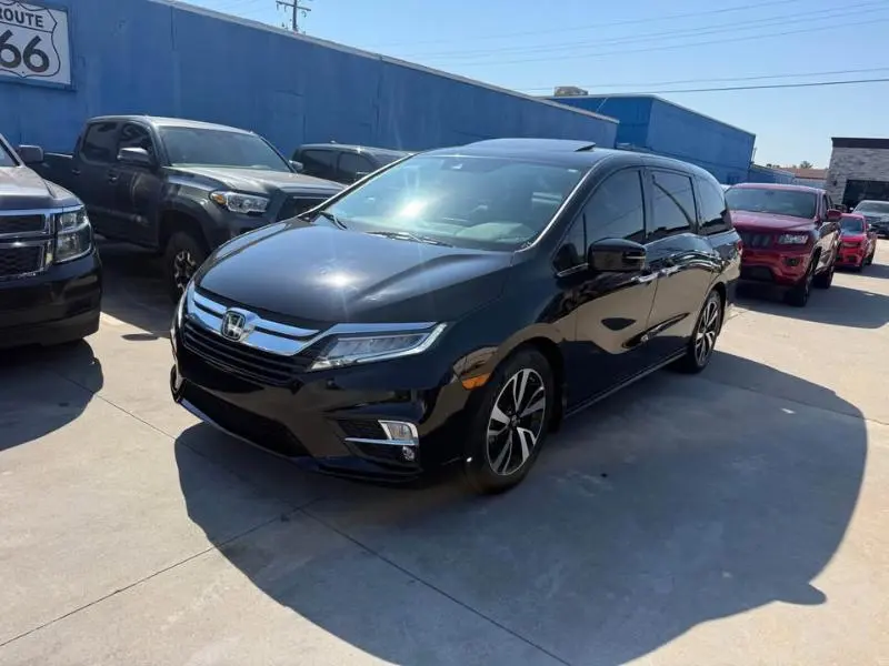 2018 Honda Odyssey Elite FWD photo