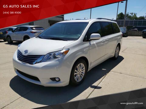 2017 Toyota Sienna XLE FWD photo