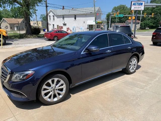 2018 Mercedes-Benz E-Class E 300 AWD photo