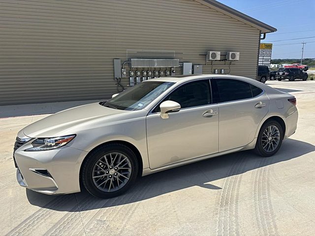 2018 Lexus ES ES 350 FWD photo