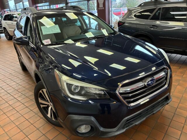 2018 Subaru Outback Limited AWD photo