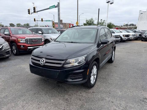 2017 Volkswagen Tiguan FWD photo