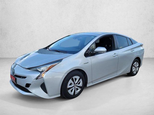 2017 Toyota Prius Three FWD photo