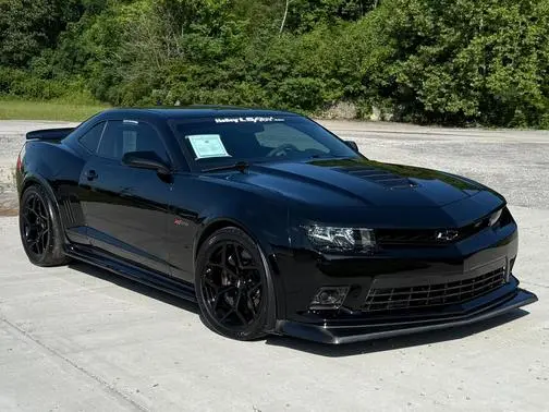 2015 Chevrolet Camaro Z/28 RWD photo