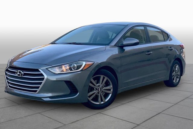 2018 Hyundai Elantra SEL FWD photo