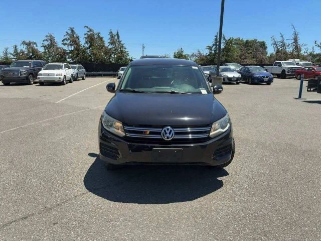 2017 Volkswagen Tiguan FWD photo