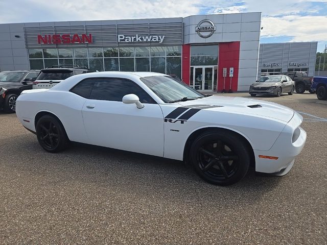 2018 Dodge Challenger R/T Plus RWD photo