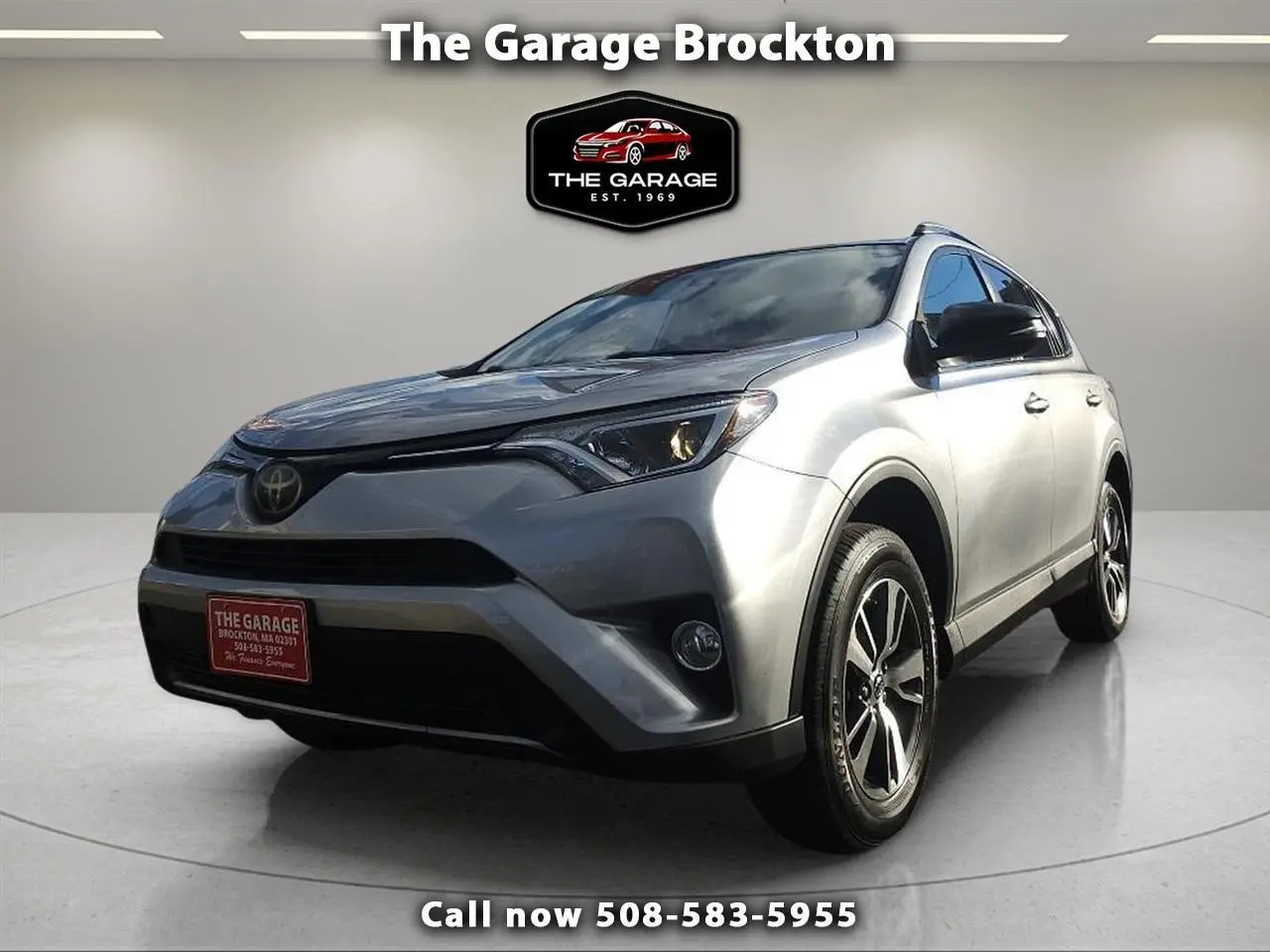 2018 Toyota RAV4 XLE AWD photo